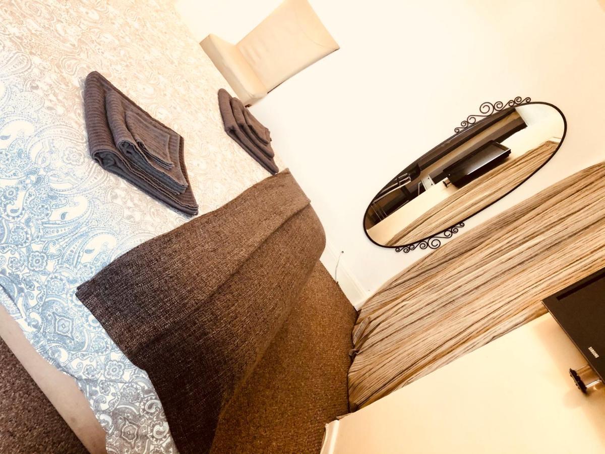 ロッチフォードAc Lounge 125アパートメント エクステリア 写真