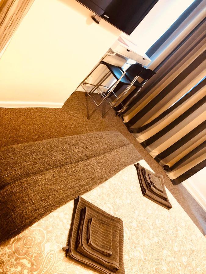 ロッチフォードAc Lounge 125アパートメント エクステリア 写真